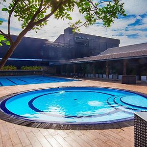The Full Moon Hotel Katunayake